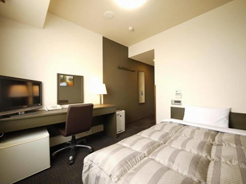 Hotel Route-Inn Gifukencho Minami Экстерьер фото